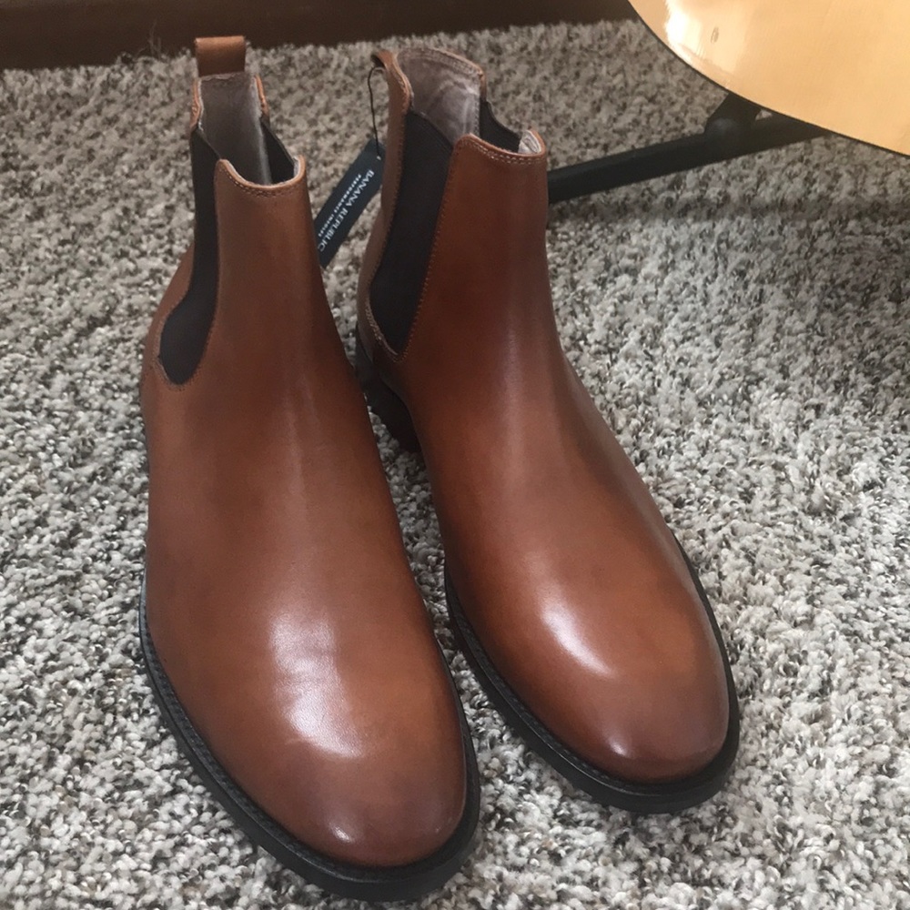 Banana Republic Chelsea boots